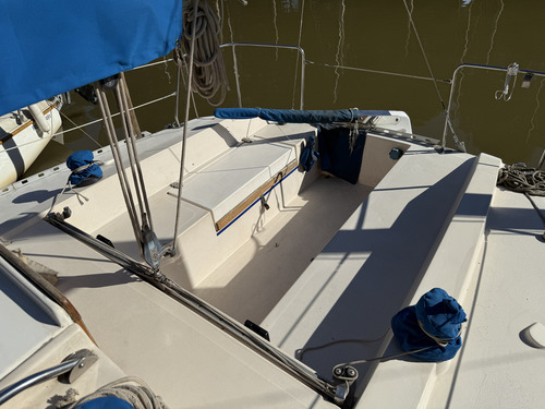 Velero Plenamar 27 Yanmar 18hp Calado 1.45