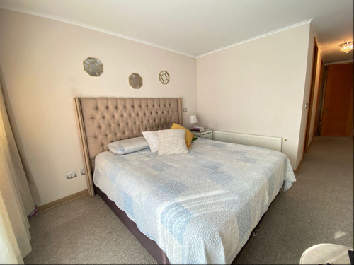 Venta Depto 3d2b+ Est Y Bod - Con Laguna Huechuraba