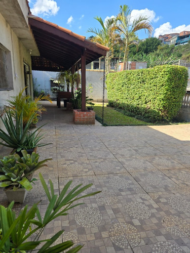 Casa 3 Quarto Sendo 1 Suite