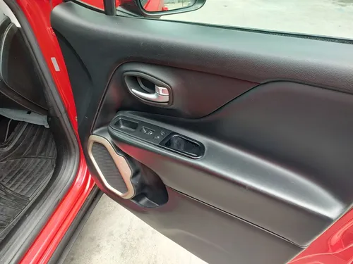 Jeep Renegade 1.8 Latitude 4x2 At