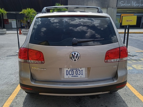 Imagen 5 de 12 de Volkswagen Toureg