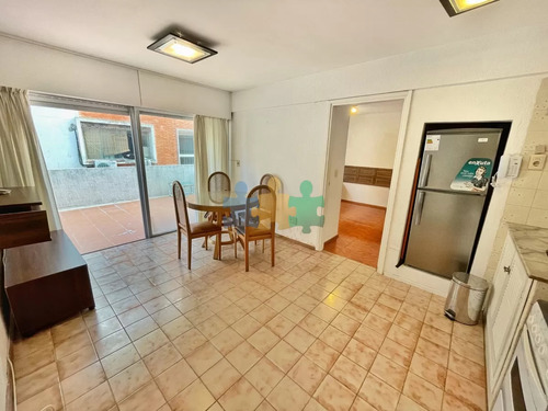 En Venta, Apartamento De 1 Dormitorio Con Amplia Terraza Y Garage, Oportunidad Gastos Bajos - Ref : Eqp5630