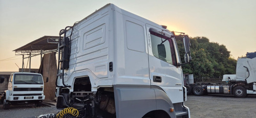Mercedes Axor 2035 4x2 994264km 6b90