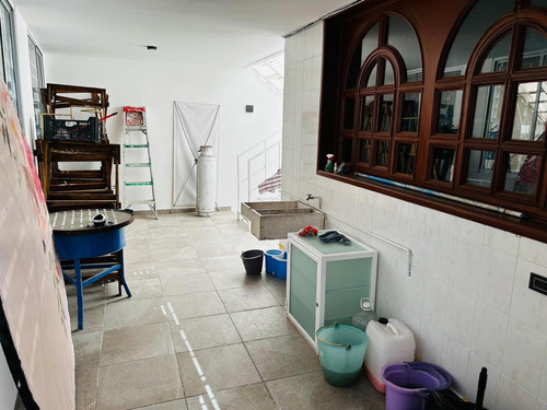 Increíble Oportunidad De Inversión En Una Residencia Transformada Para Tu Negocio En Coapexpan,xal