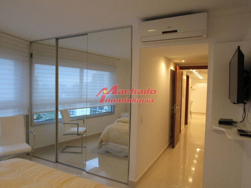 Imagen 18 de 30 de Venta De Apartamento En Playa Mansa