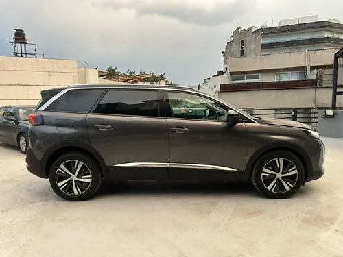 Peugeot 5008 Allure Pack 7 Pasajeros Aut 2023