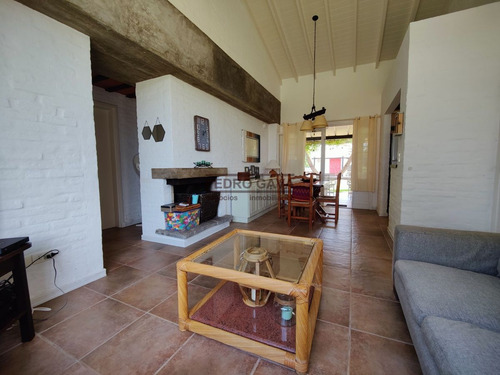 Imagen 8 de 29 de Hermosa Casa A La Venta En Punta Fría, Muy Próxima Al Mar Y Playa De San Francisco