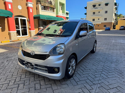 Toyota Pixis Año 2016