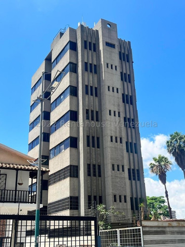 Imagen 2 de 20 de Consultorio Médico En Venta, Urb. San Bernardino