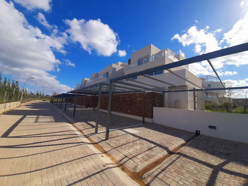 Imagen 8 de 13 de Departamento - Nordelta Metro Marinas