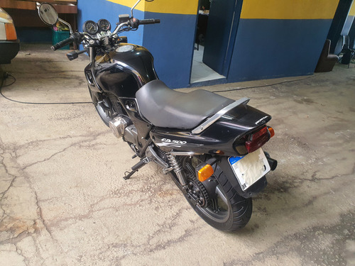 Cb 500