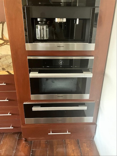 Imagen 10 de 30 de Preciosa Residencia Con Jardín, Elevador, Sauna Y Acabados De Lujo