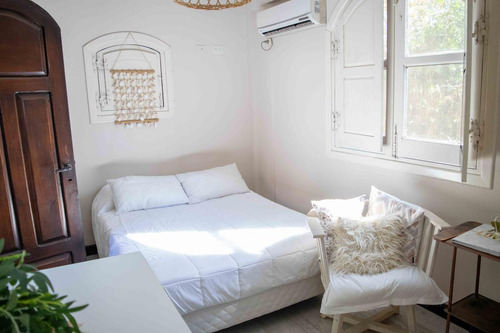 Casa De 6 Ambientes En Venta Con Cochera En Las Lomas De San Isidro