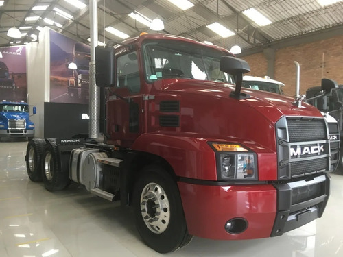 Imagen 10 de 22 de Mack Anthem Euro 5