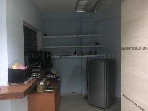 Imagen 13 de 30 de Galpones Con Locales En Venta Zona Centro Barquisimeto #22-7175 Daniela Linarez 0424-5390659