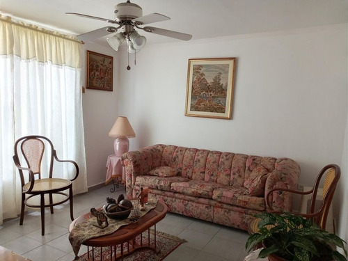 Imagen 2 de 13 de Eloisa Mejia Rentahouse Vende Acasa En La Entrada Naguanagua 22-16099