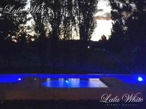 Imagen 28 de 28 de Venta - Casa En Saint Thomas Sur