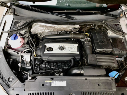 Imagen 1 de 8 de Volkswagen Tiguan 2014 2.0 Sport&style Paq Nave At