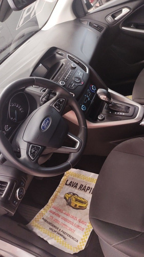 Ford Focus 2.0 Fastback Se 2019 Automatico Sedan Prata Novo