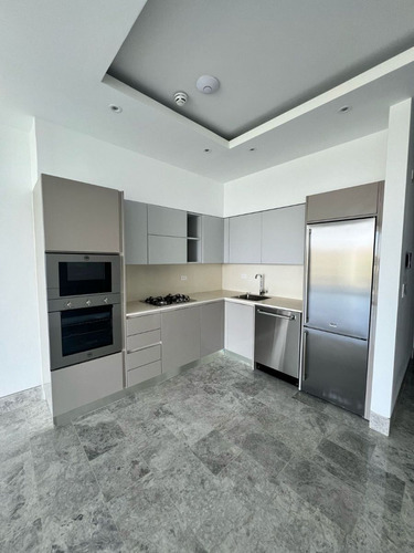 Renta De Apartamento En Cap Cana, Punta Cana.