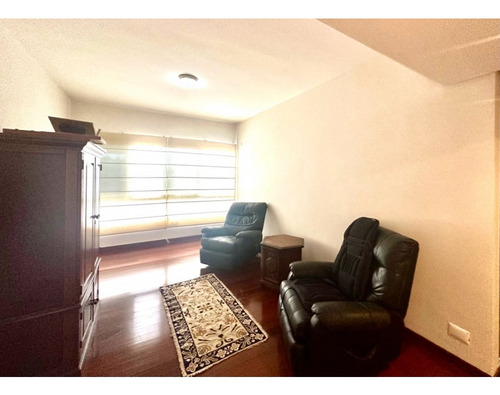 Vendo Apto 223m2 4h/5b/3p Lomas De La Lagunita 2890