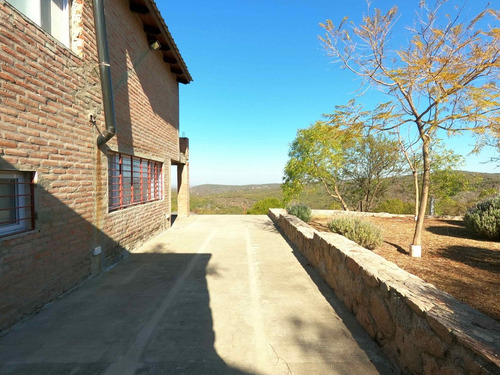 Venta Casa 2d Pileta Vistas El Vergel Rio Ceballos