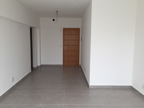Imagem 11 de 14 de Sala De 35,40m², Banheiro De Serviço E 1 Vaga, Jardim Camburi. - 2000970