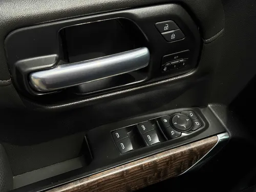 GMC Sierra 6.2 Denali Dvd At