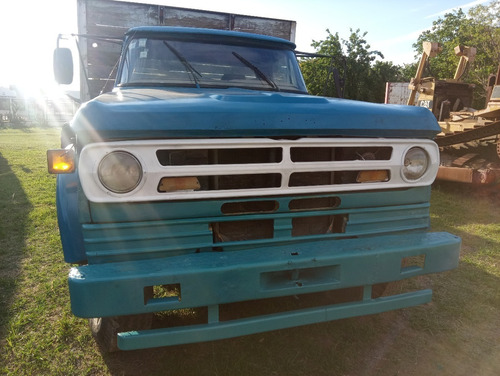 Dodge 800