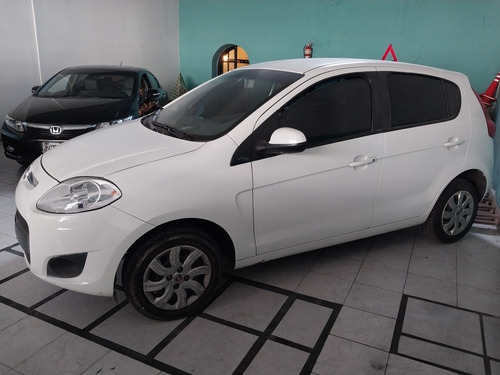 Imagen 4 de 7 de Fiat Palio 2016 1.4 Attractive 85cv