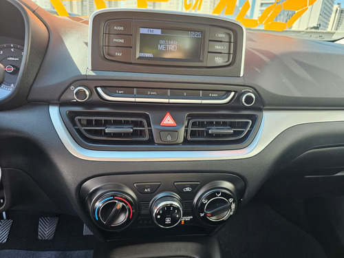 Hyundai HB20 Hyundai HB20 Sense Plus 1.0 (Mec.)