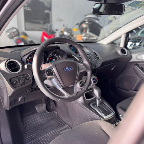 Ford Fiesta New Fiesta SE 1.6 16V PowerShift
