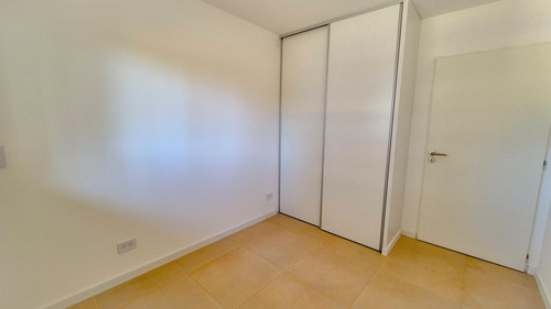 2 Ambientes En Alquiler - Santos Lugares
