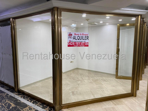 Km Comercial En Alquiler En Chuao, Distrito Metropolitano
