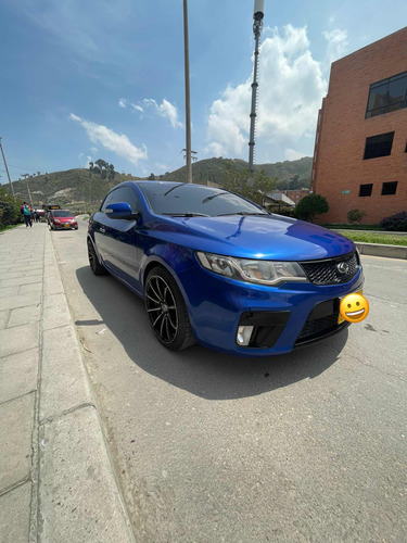 Kia Cerato Koup Kia Cerato Koup Azul