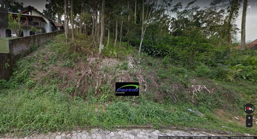 Imagem 2 de 3 de Lindo Terreno, Localizado Entre Os Bairros Da Escola Agrícola E Água Verde, Na Rua Laura Deschamps, Contendo Área De 886,75 M², Ideal Para Casa De Alto Padrão Ou Sobrados. - 35710474v