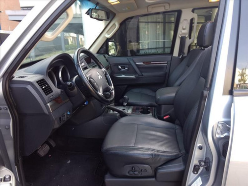 Mitsubishi Pajero Full 3.8 Hpe 4x4 V6 24v Gasolina 4p Automá