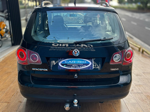 Volkswagen Spacefox 1.6 MI 8V FLEX 4P MANUAL
