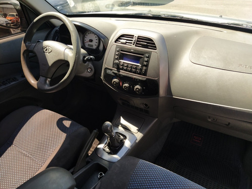 Chery Tiggo 2.0 Confort 2012 Plata Lrj