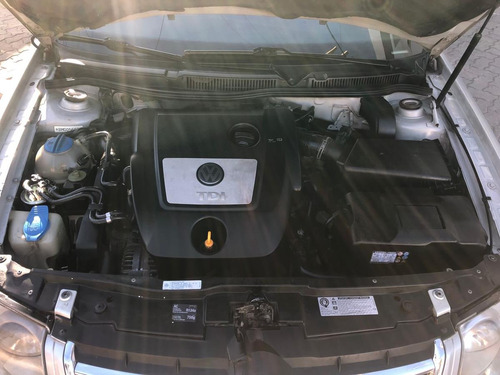 Volkswagen Bora 1.8 Highline T 180cv