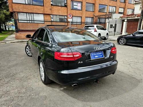 Audi A6 2.8 V6 Multitronic Lujo