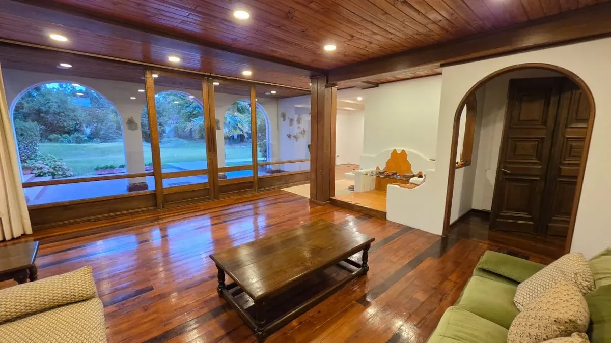 Imagen 4 de 13 de Arriendo Casa 5hab 6ba Buin