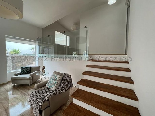 Imagen 10 de 30 de Rah Código 22-17163: Casa En Venta En Sebucan Caracas 04242942992