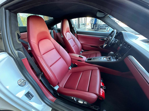 Imagen 16 de 20 de Porsche 911 2018 3.0 Carrera 4s 420cv Automática