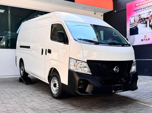 Nissan Urvan 2.5 Panel Amplia Aa Mt