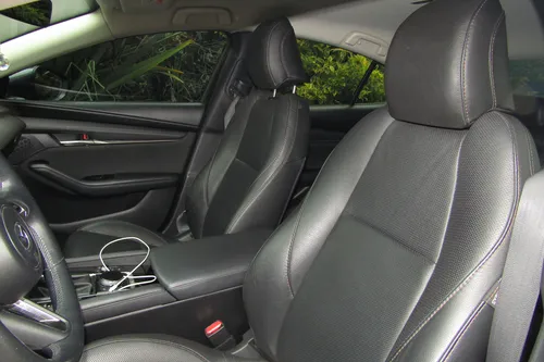 Mazda 3 2.0 Touring Tp