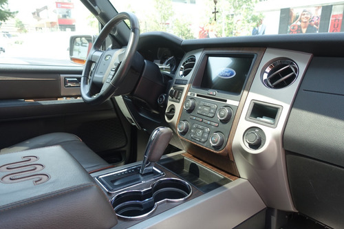 Imagen 8 de 13 de Ford Expedition King Ranch Ecoboost 2017