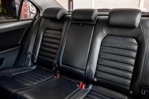 Volkswagen Vento 2.0 Sportline Tsi 200cv Dsg