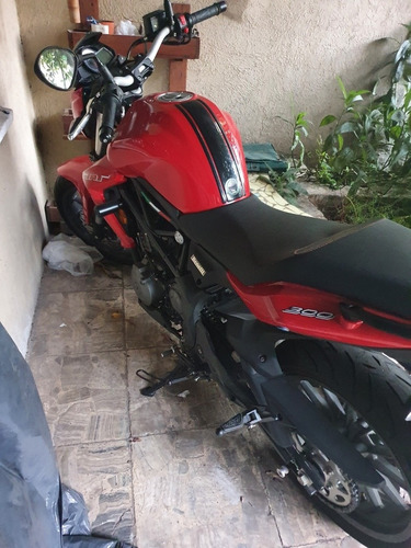 Imagen 4 de 10 de Benelli Tnt 300