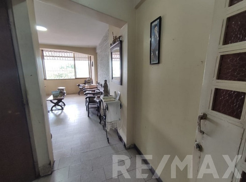 Imagen 5 de 17 de Avenida Bolivar, Apartamento En Venta